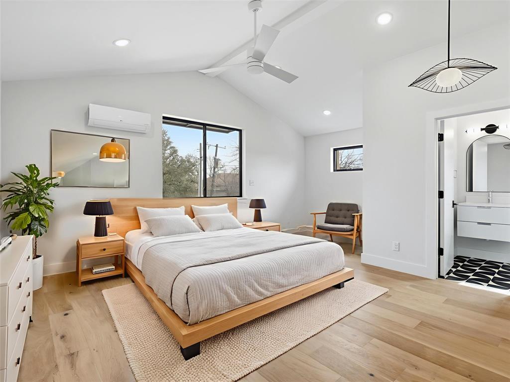 Chamberlain Arlington Heights - Residential