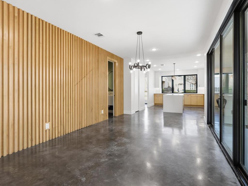 Chamberlain Arlington Heights - Residential