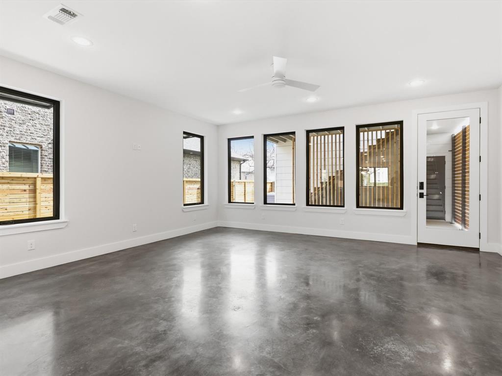 Chamberlain Arlington Heights - Residential