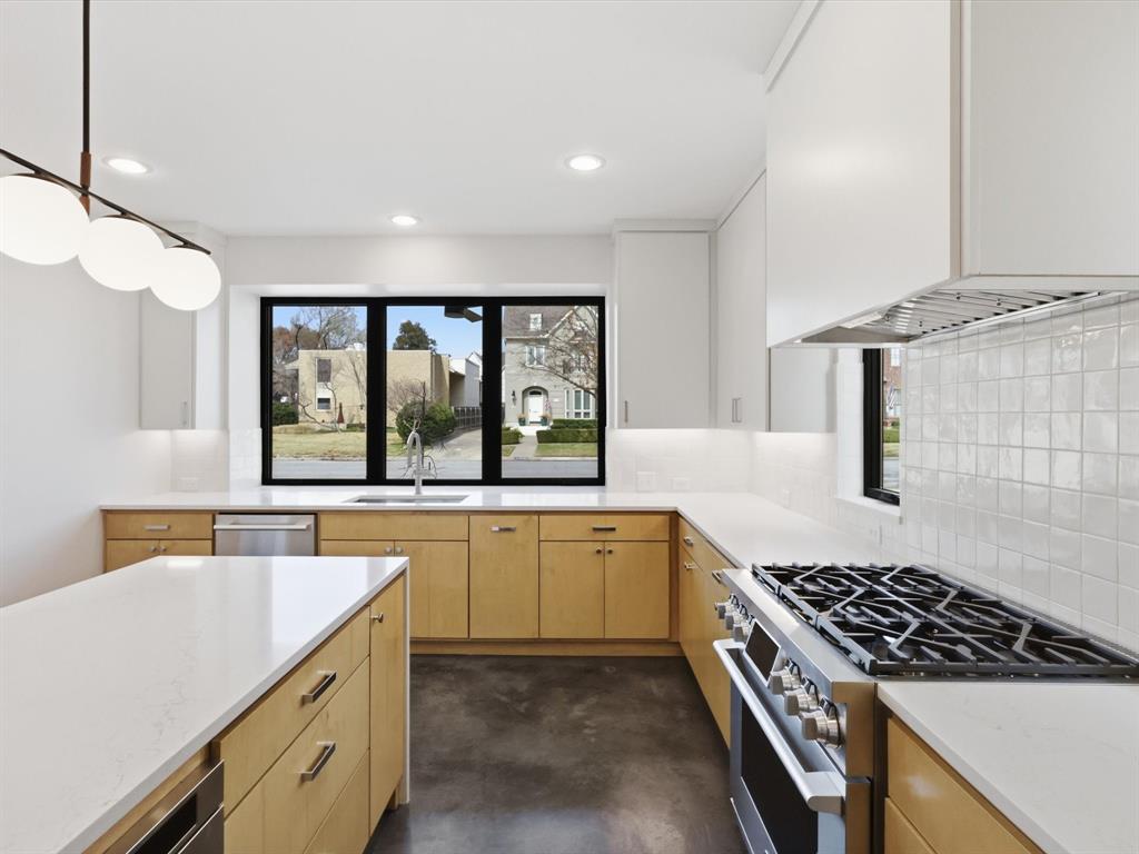 Chamberlain Arlington Heights - Residential