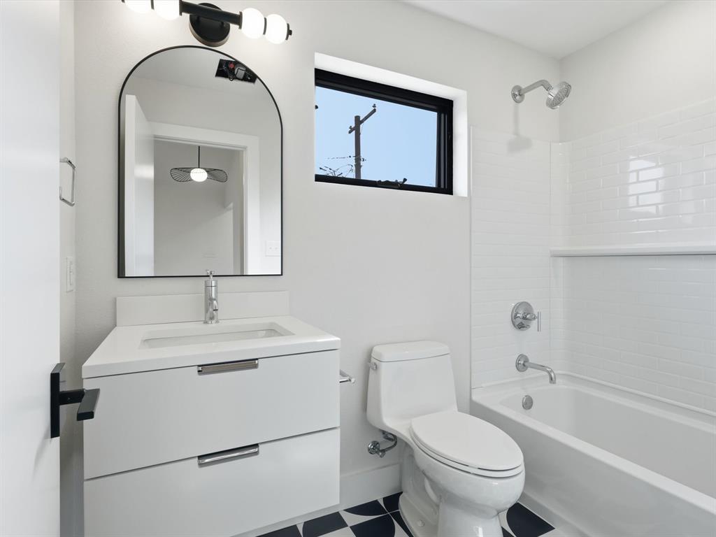 Chamberlain Arlington Heights - Residential