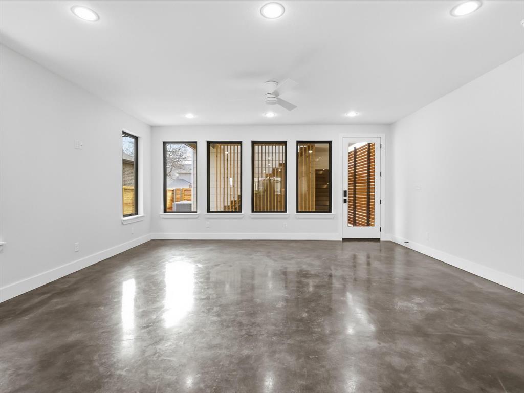 Chamberlain Arlington Heights - Residential