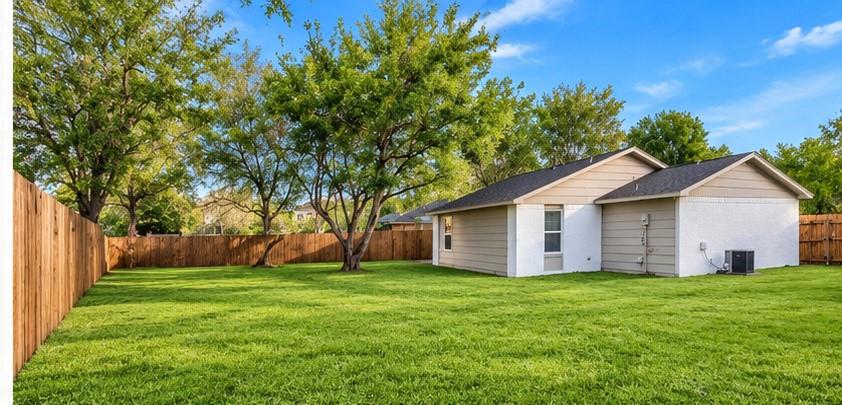 Photo of 2451 Dancy Drive N, Fort Worth, TX 76131 (MLS # 21420298)