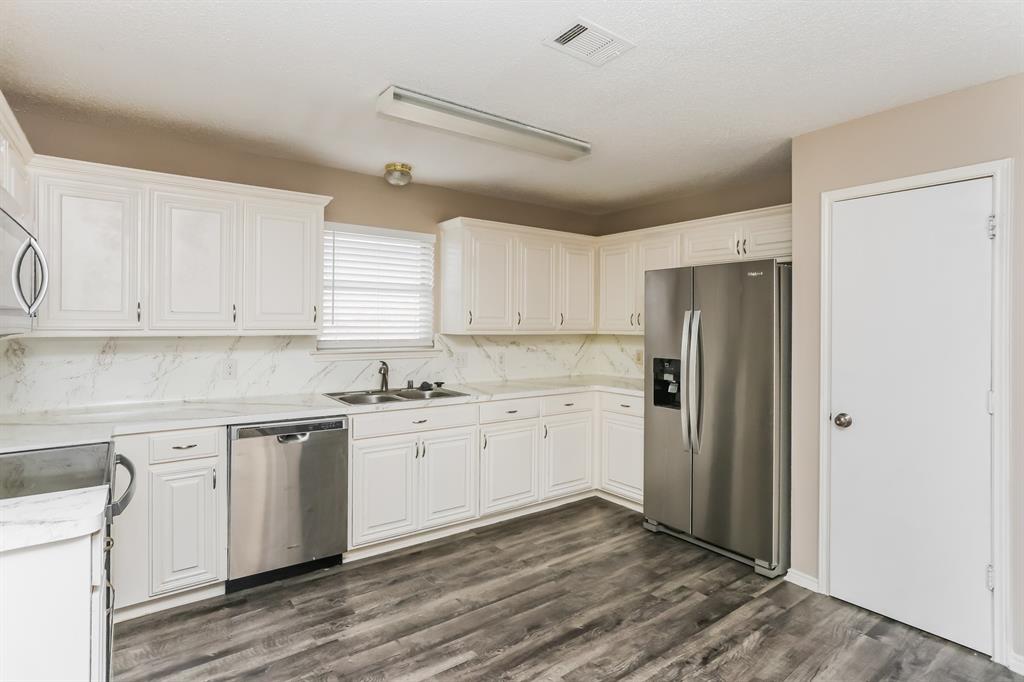 Lonesome Dove Estates - Residential