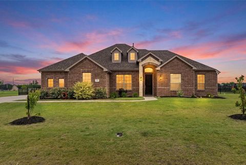 Photo of 8130 Honeywell Avenue, Greenville, TX 75402 (MLS # 21270391)