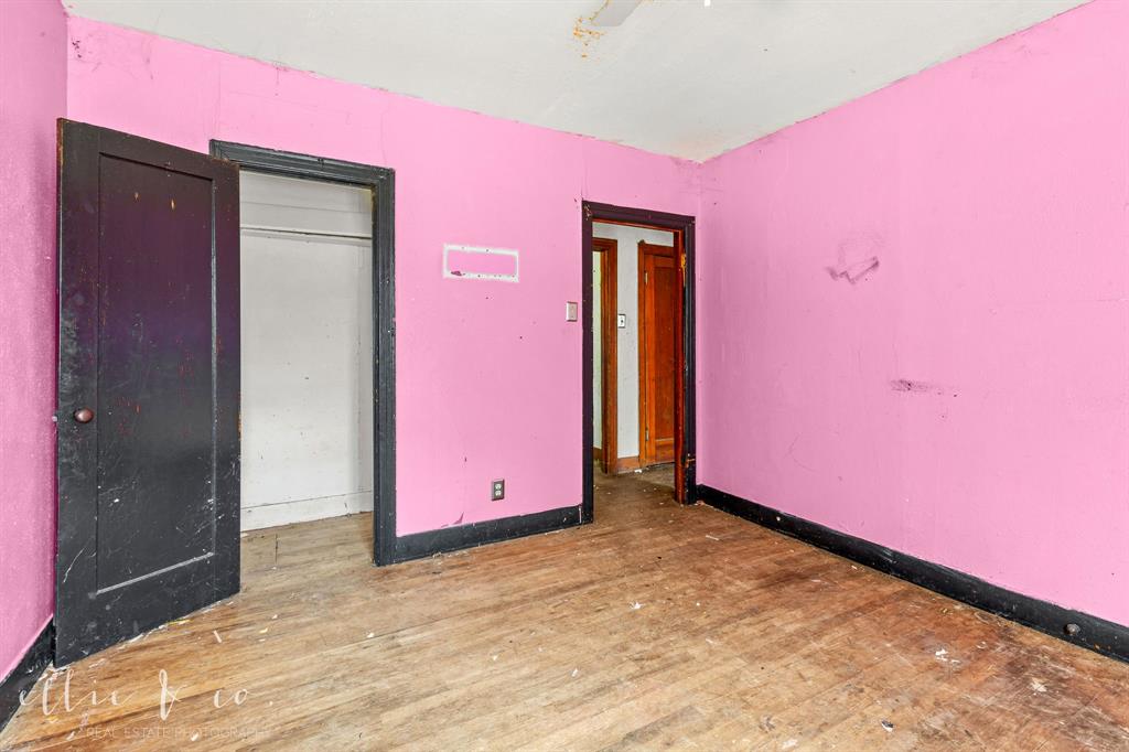 Sheppard 2nd Of Merkel - Residential