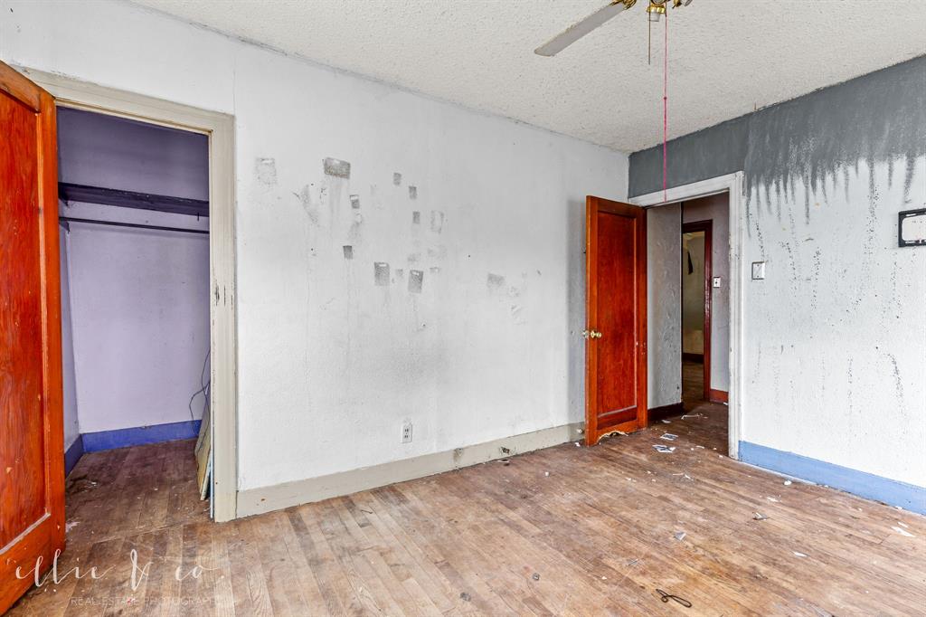 Sheppard 2nd Of Merkel - Residential