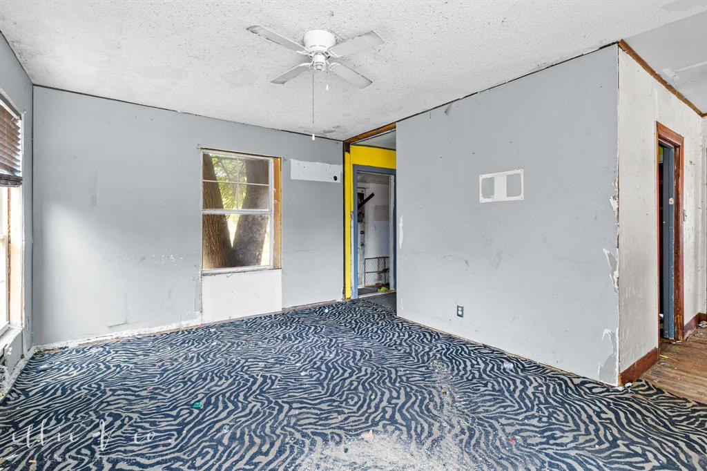 Sheppard 2nd Of Merkel - Residential