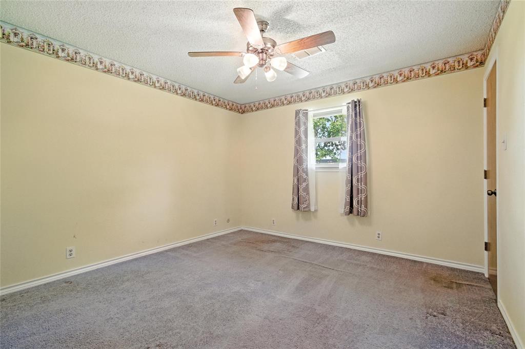 Lakebreeze Estate - Residential