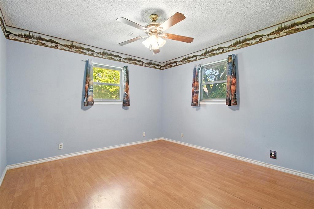 Lakebreeze Estate - Residential