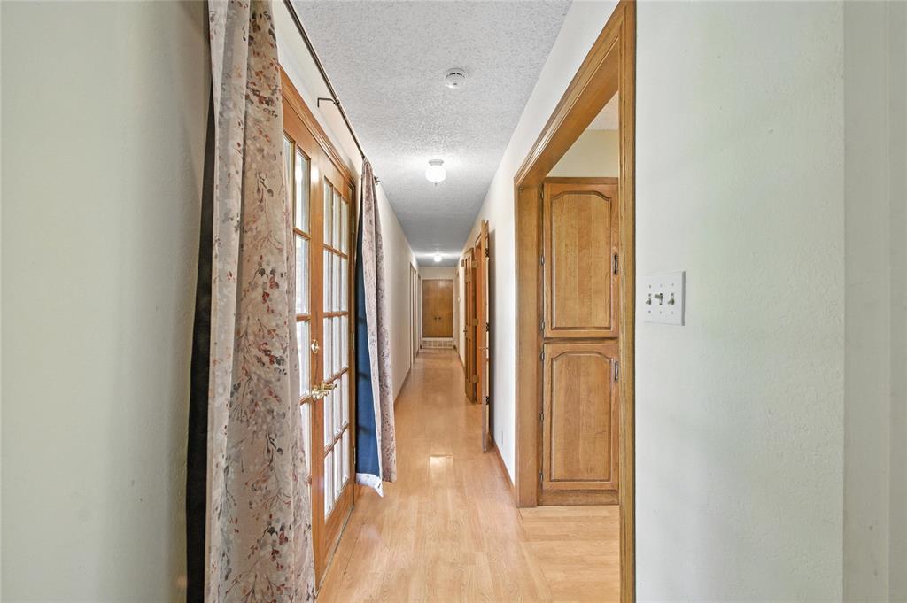 Lakebreeze Estate - Residential