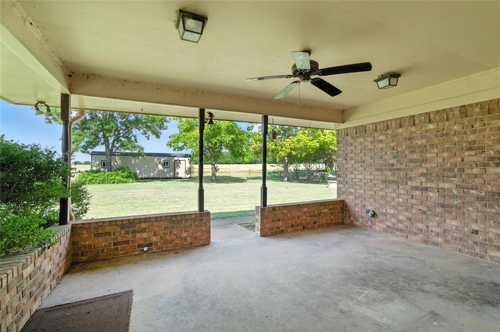 Lakebreeze Estate - Residential