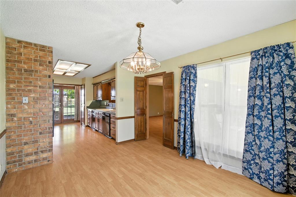 Lakebreeze Estate - Residential