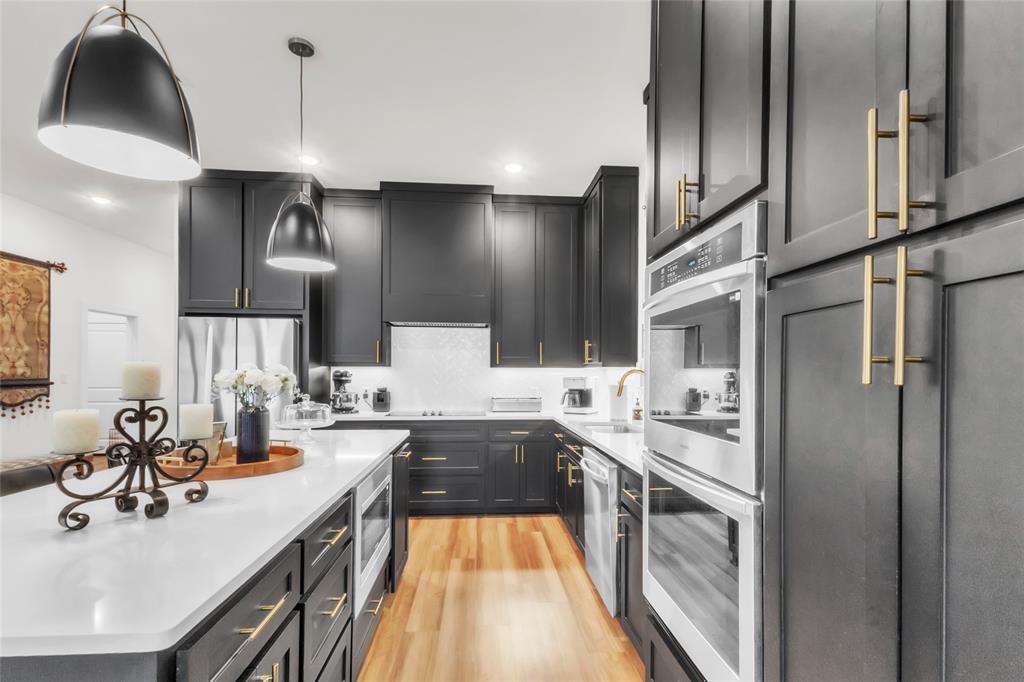 Lone Oak - Residential