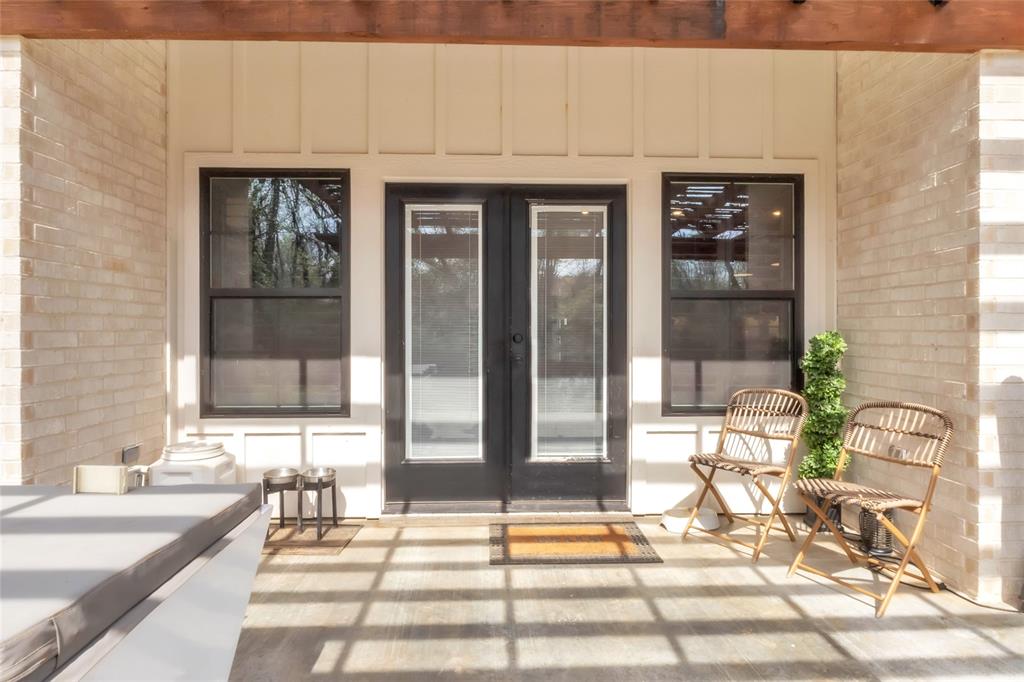 Lone Oak - Residential