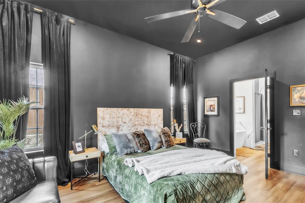 Lone Oak - Residential