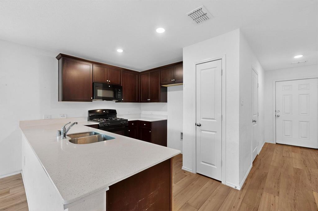 HIGHBRIDGE PH 2 - Residential