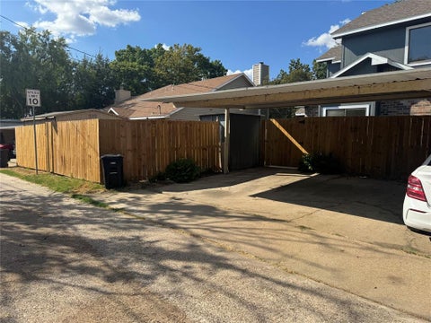 Tiny photo for 806 Binbrook Drive, Mesquite, TX 75149 (MLS # 21393788)
