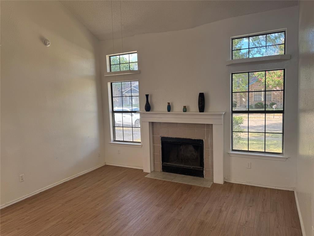 Photo of 806 Binbrook Drive, Mesquite, TX 75149 (MLS # 21393788)