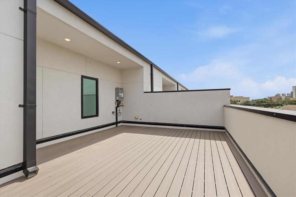 S O Moodies Sub - Residential