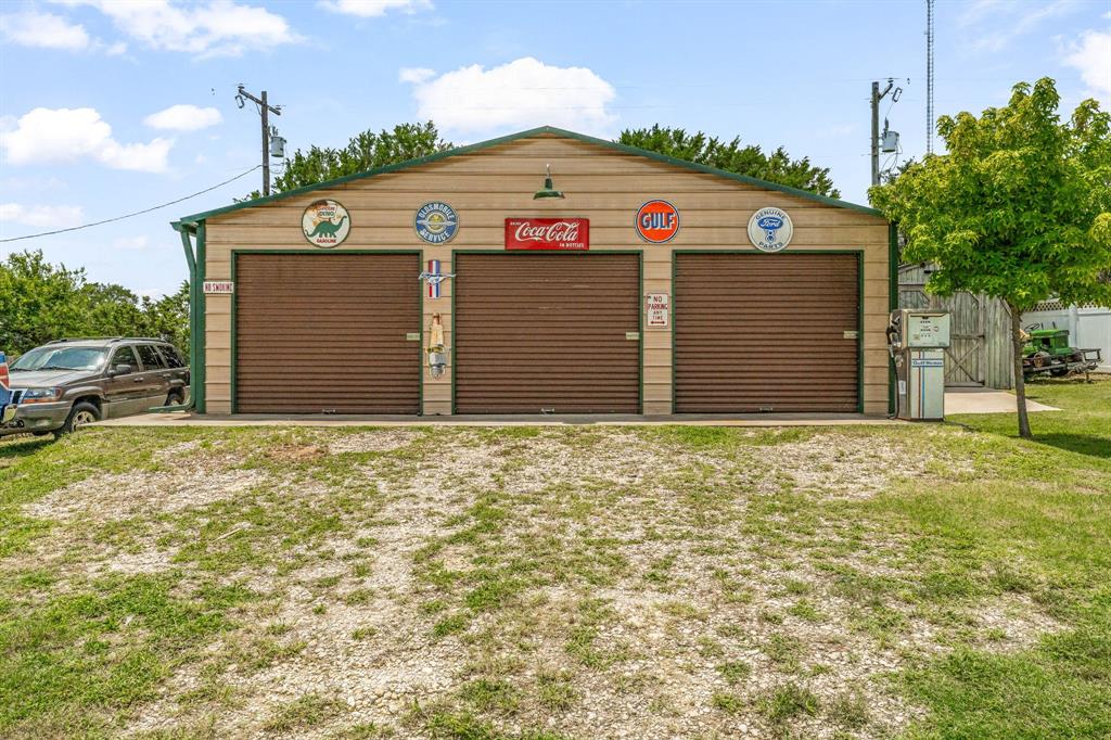 1100 Huffman Drive