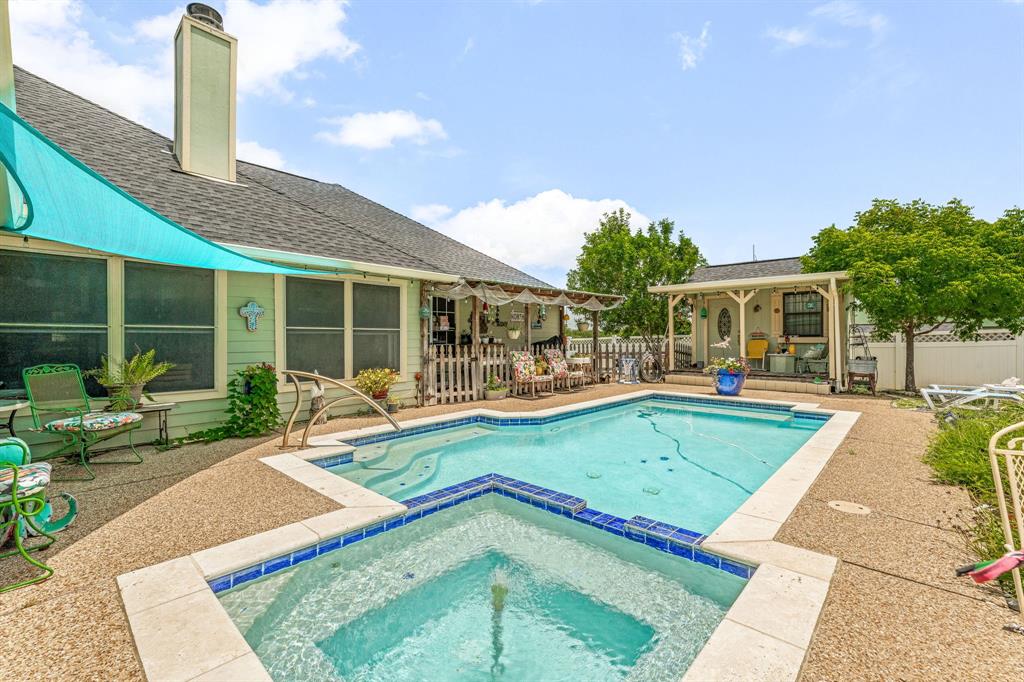 1100 Huffman Drive