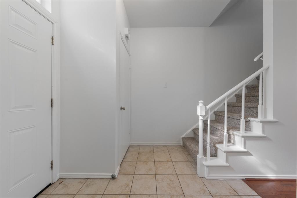 6303 Prospect Avenue B104