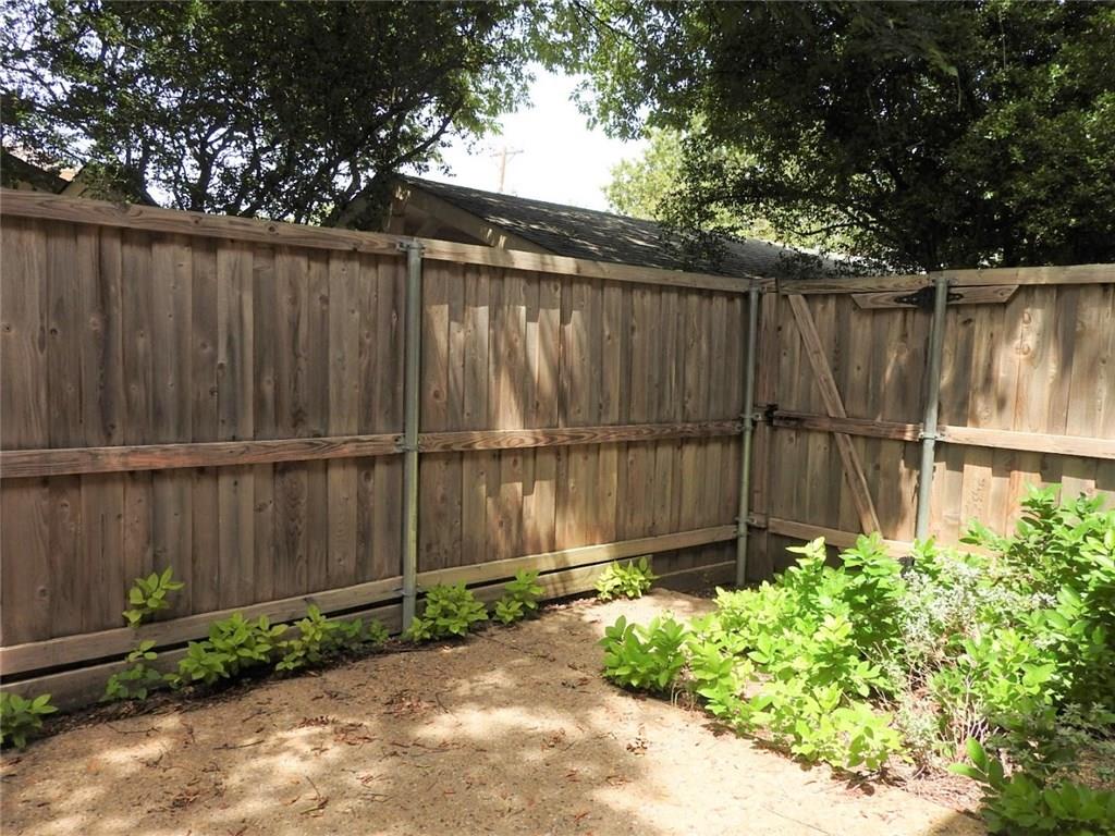 Lakewood Place Condo - Residential