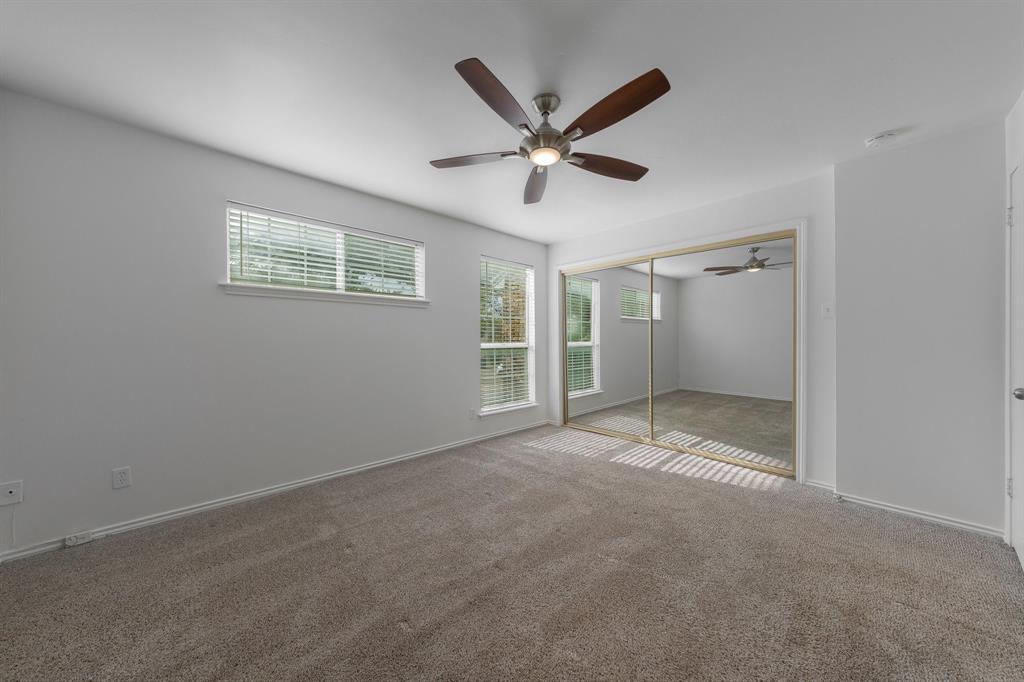 Lakewood Place Condo - Residential