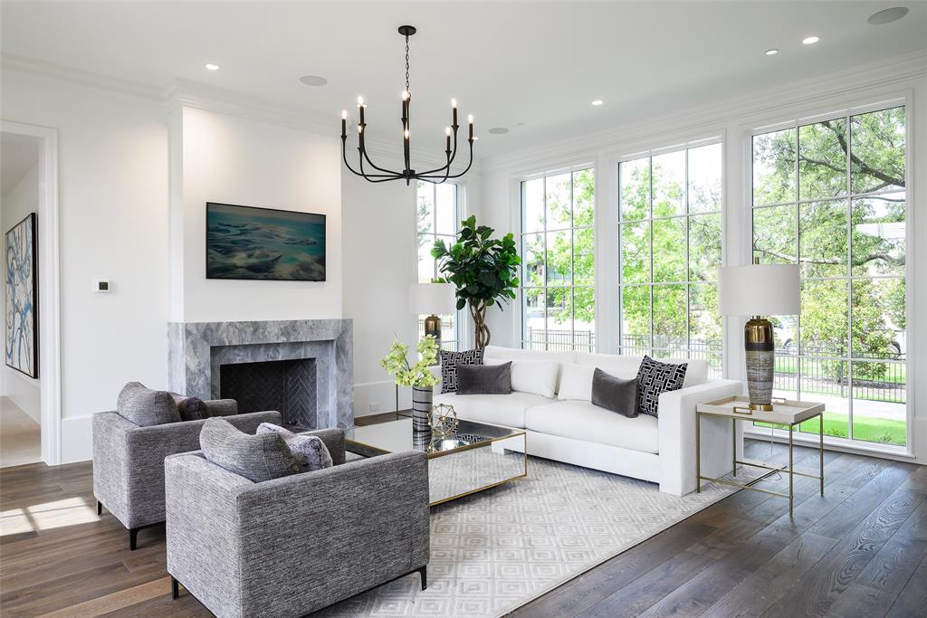 CRESPI ESTATES - Residential