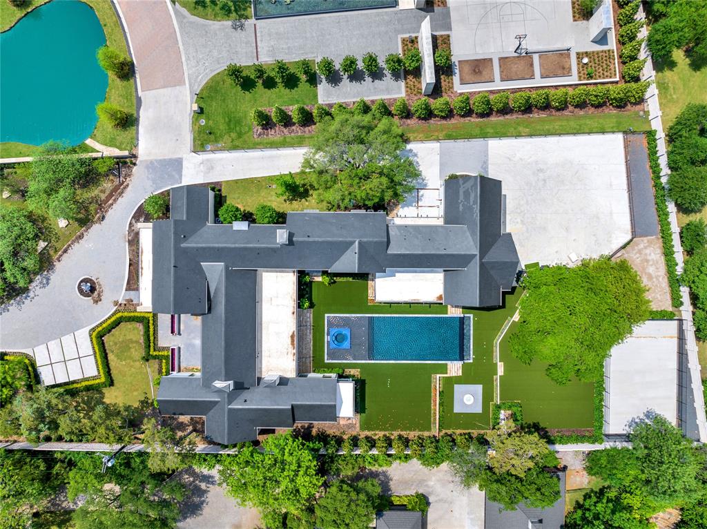 5531 Walnut Hill Lane