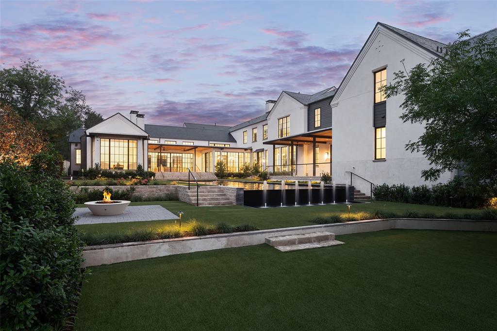 CRESPI ESTATES - Residential