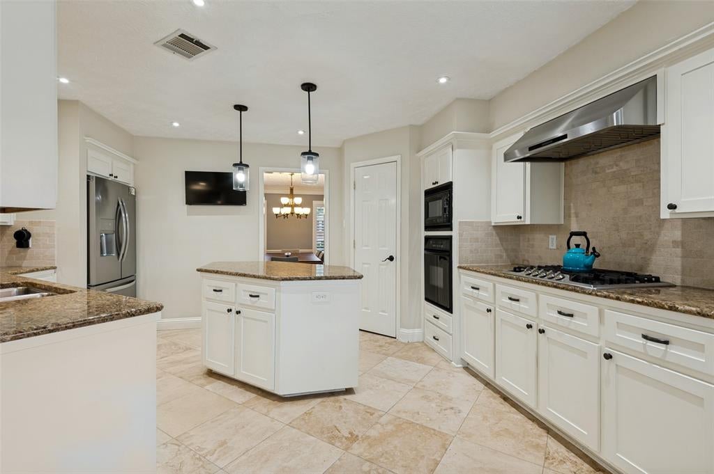 1803 Weanne Drive