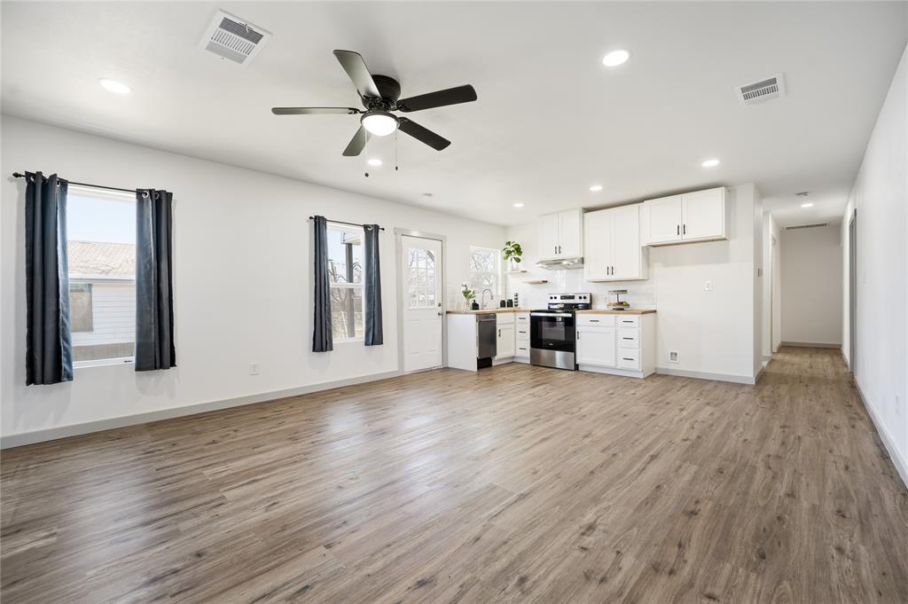 310 S Hampshire Street