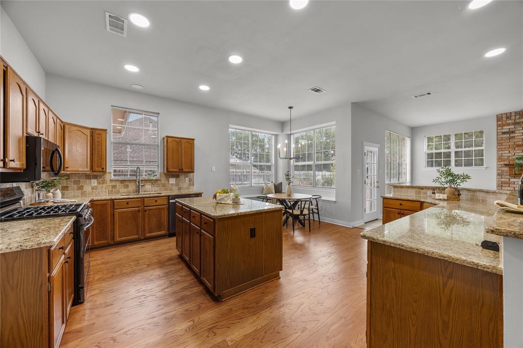 1121 Countryhill Drive