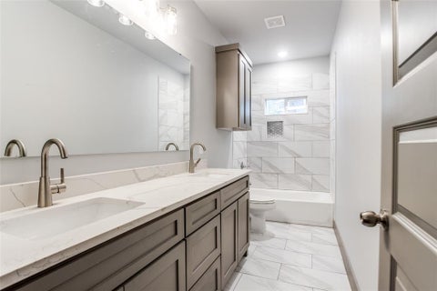 Tiny photo for 3601 Henry Street, Greenville, TX 75401 (MLS # 21390030)