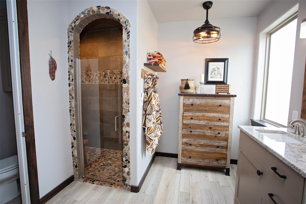 5 J Poitevent - Residential