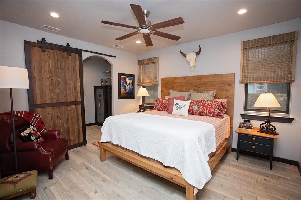 5 J Poitevent - Residential