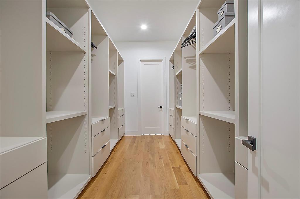 Crest Haven Place - Residential