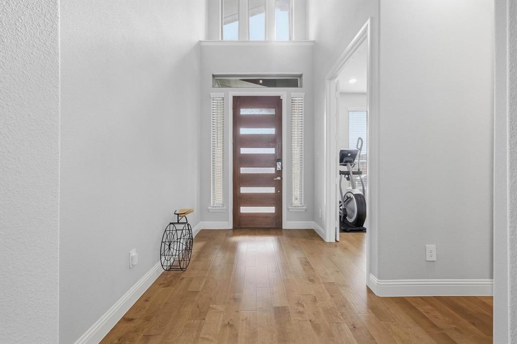 2472 Bainbridge Drive