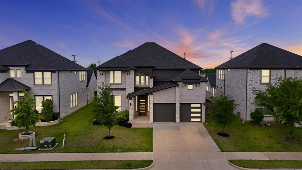 2472 Bainbridge Drive