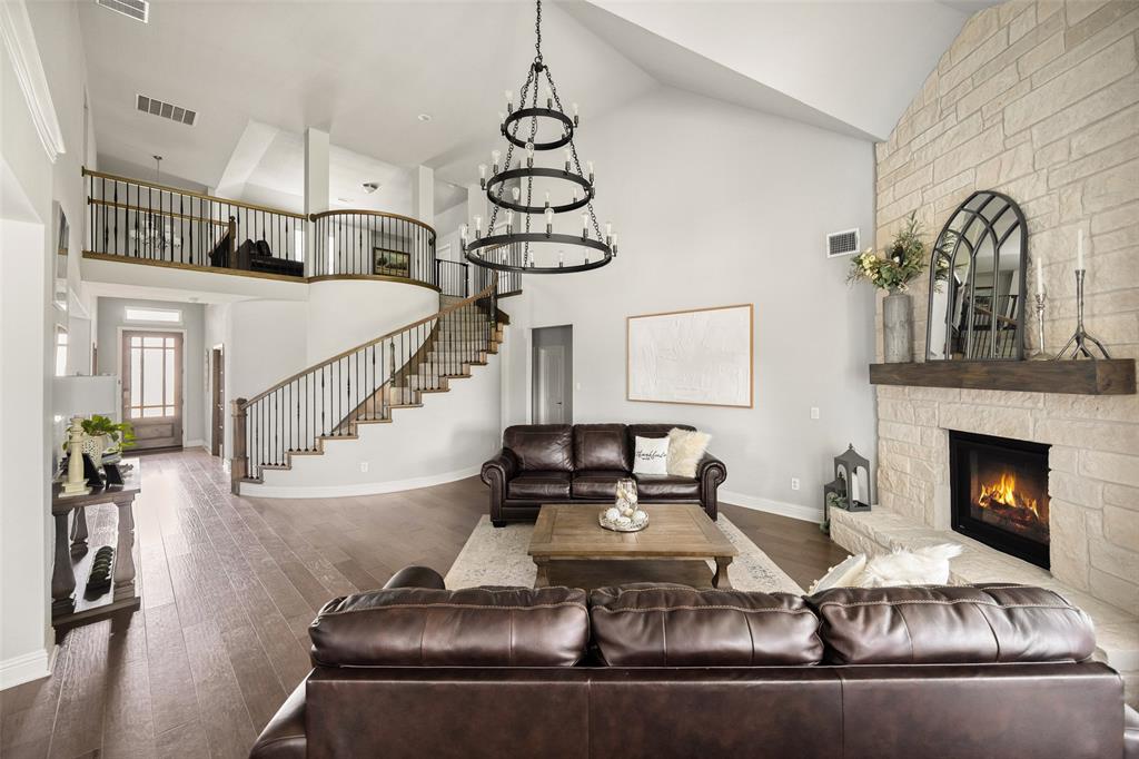 1528 Grace Lane