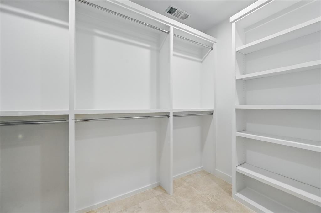 Flower Mound, Texas 75022, United States, 4 Bedrooms Bedrooms, ,4 BathroomsBathrooms,Residential,Pending,141402