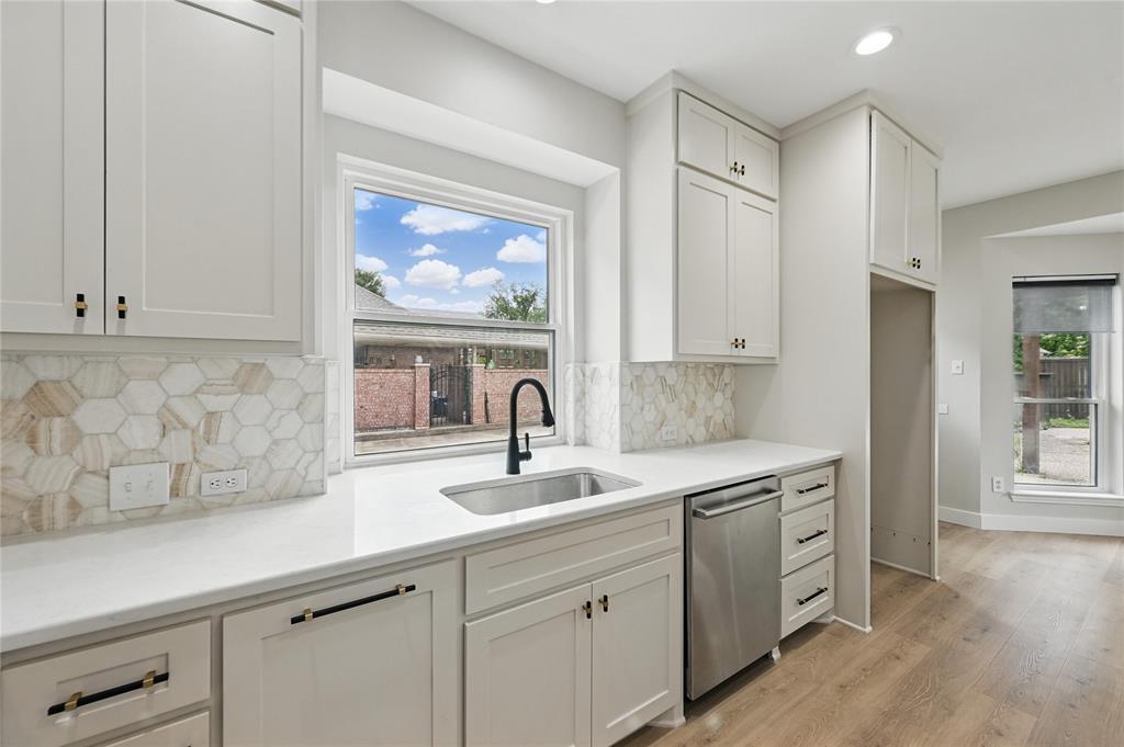 Flower Mound, Texas 75022, United States, 4 Bedrooms Bedrooms, ,4 BathroomsBathrooms,Residential,Pending,141402