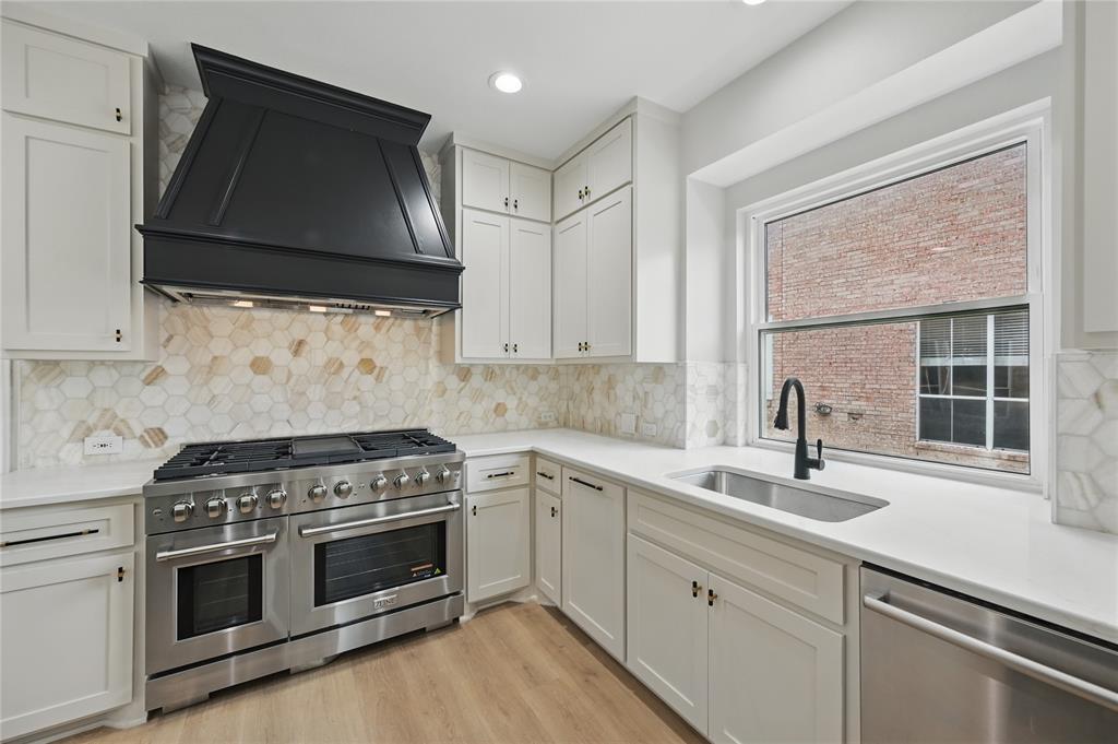 Flower Mound, Texas 75022, United States, 4 Bedrooms Bedrooms, ,4 BathroomsBathrooms,Residential,Pending,141402