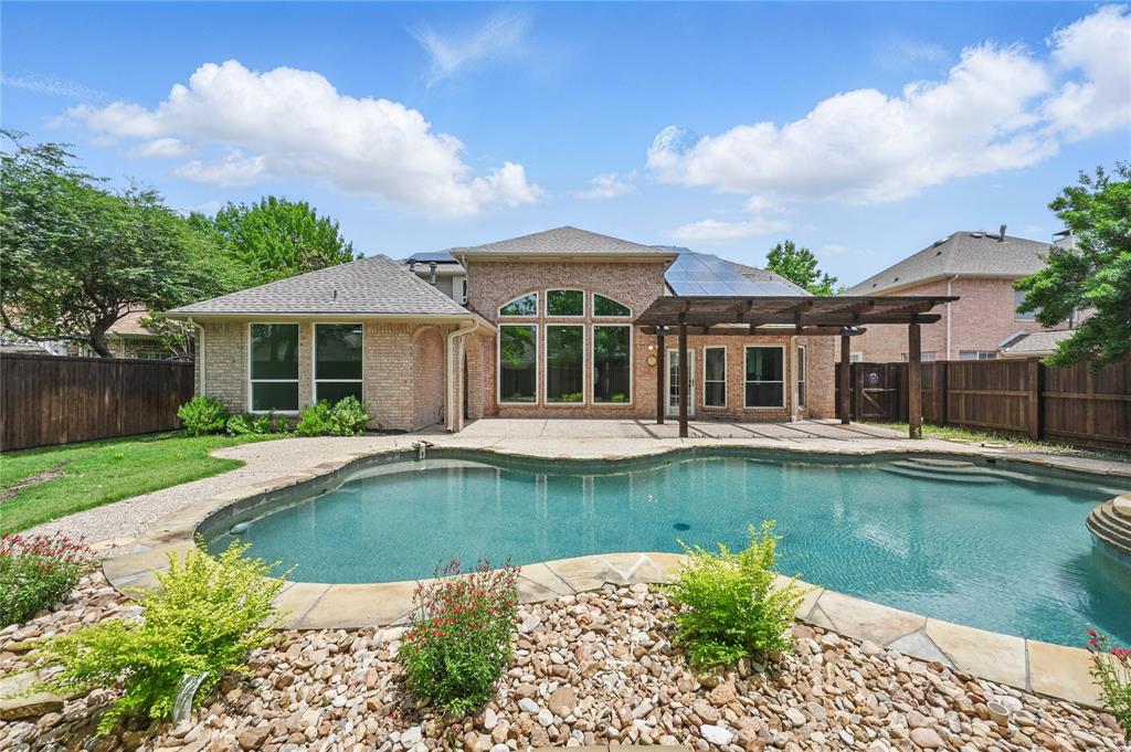 Flower Mound, Texas 75022, United States, 4 Bedrooms Bedrooms, ,4 BathroomsBathrooms,Residential,Pending,141402