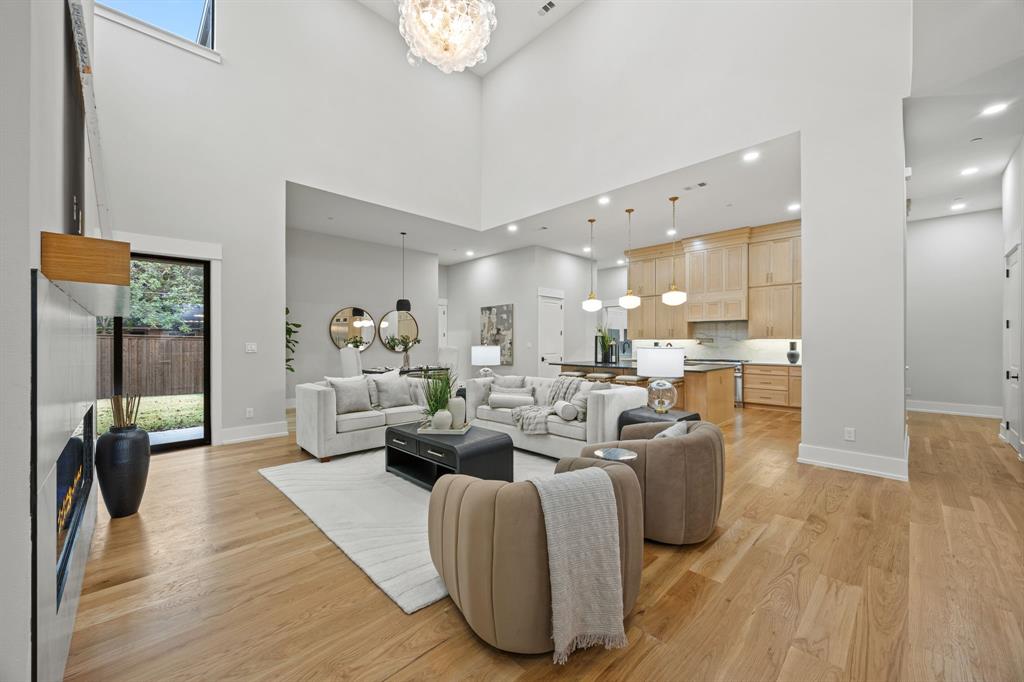 Hockaday Manor @ - Residential