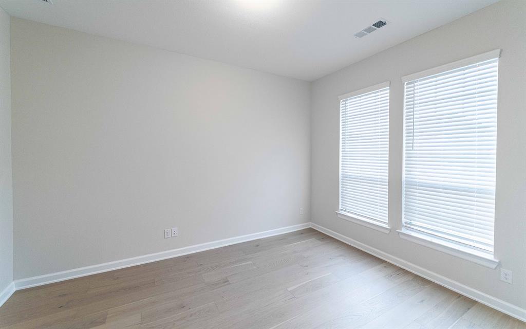 1419 Diamond Drive