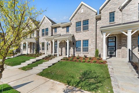 A home in Crowley