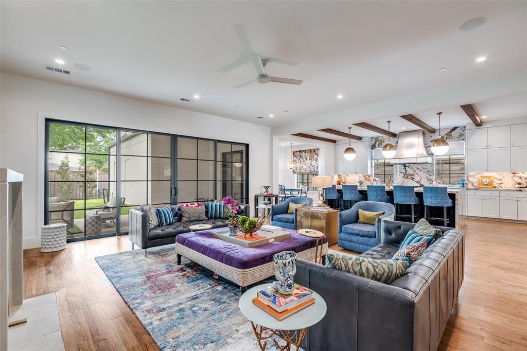 University Hlnds Add - Residential
